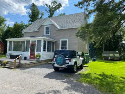 1996 Worley Street W, Stittsville - Munster - Richmond, On K0a 1b0