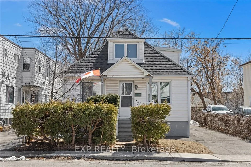 146 LAVAL Street, Vanier and Kingsview Park, ON K1L 7Z4