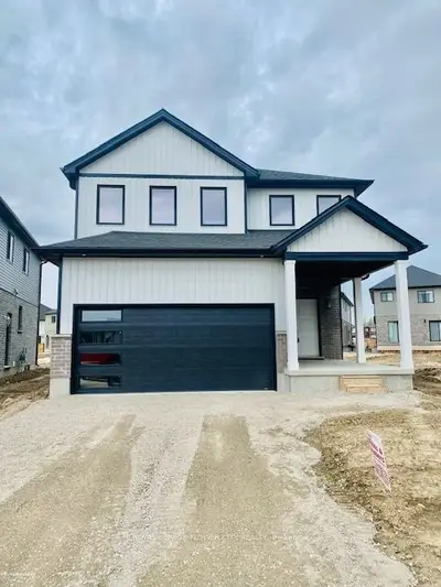 211 Byers Street, London South, On N6l 1k3