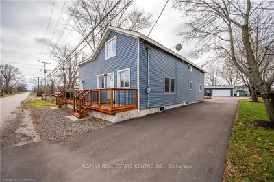 Triplex in Hamilton