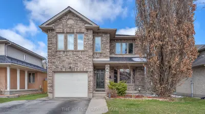 62 Napoleon Drive, London East, On N5v 4a9