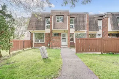 2939 Fairlea Crescent 34, Hunt Club - South Keys And Area, On K1v 9a5