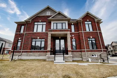 Detached in Cambridge