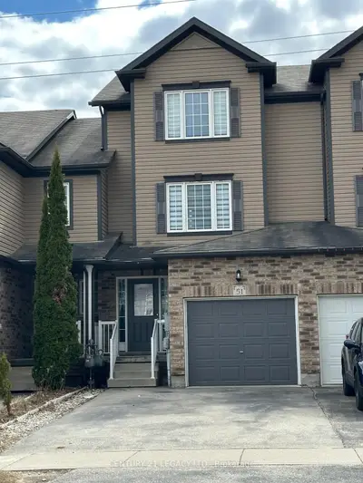 Att/Row/Townhouse in Kitchener