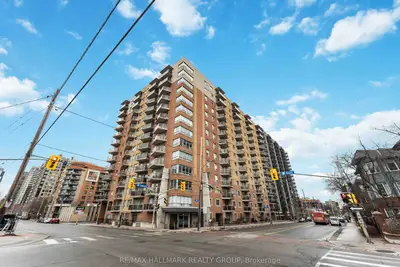 Condo Apartment in Ottawa Centre