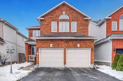 Detached in Barrhaven
