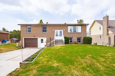 Detached in South Bruce