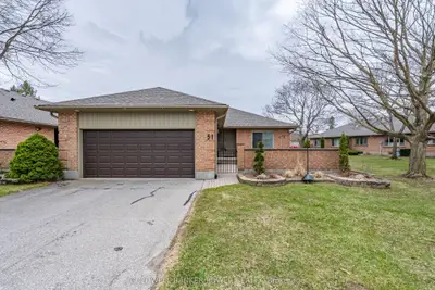 2 Cadeau Terrace 51, London South, On N6k 4k7