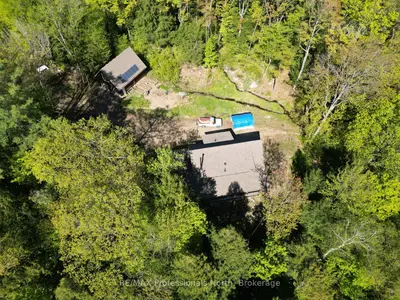Detached in Algonquin Highlands