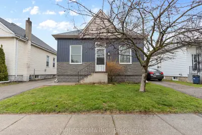 14 Rosewood Avenue, London East, On N5z 1k9