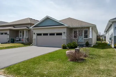 Detached in Quinte West