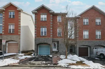 223 Westvalley Private, Billings Bridge - Riverside Park And Area, On K1v 2b3