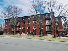 14 Charlotte Place 13, Brockville, ON K6V 6T2