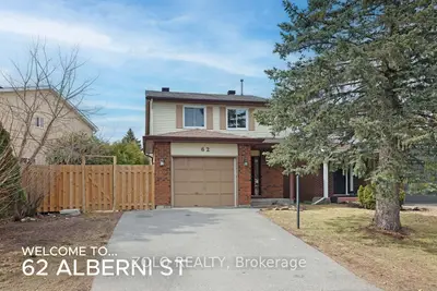 Detached in Barrhaven