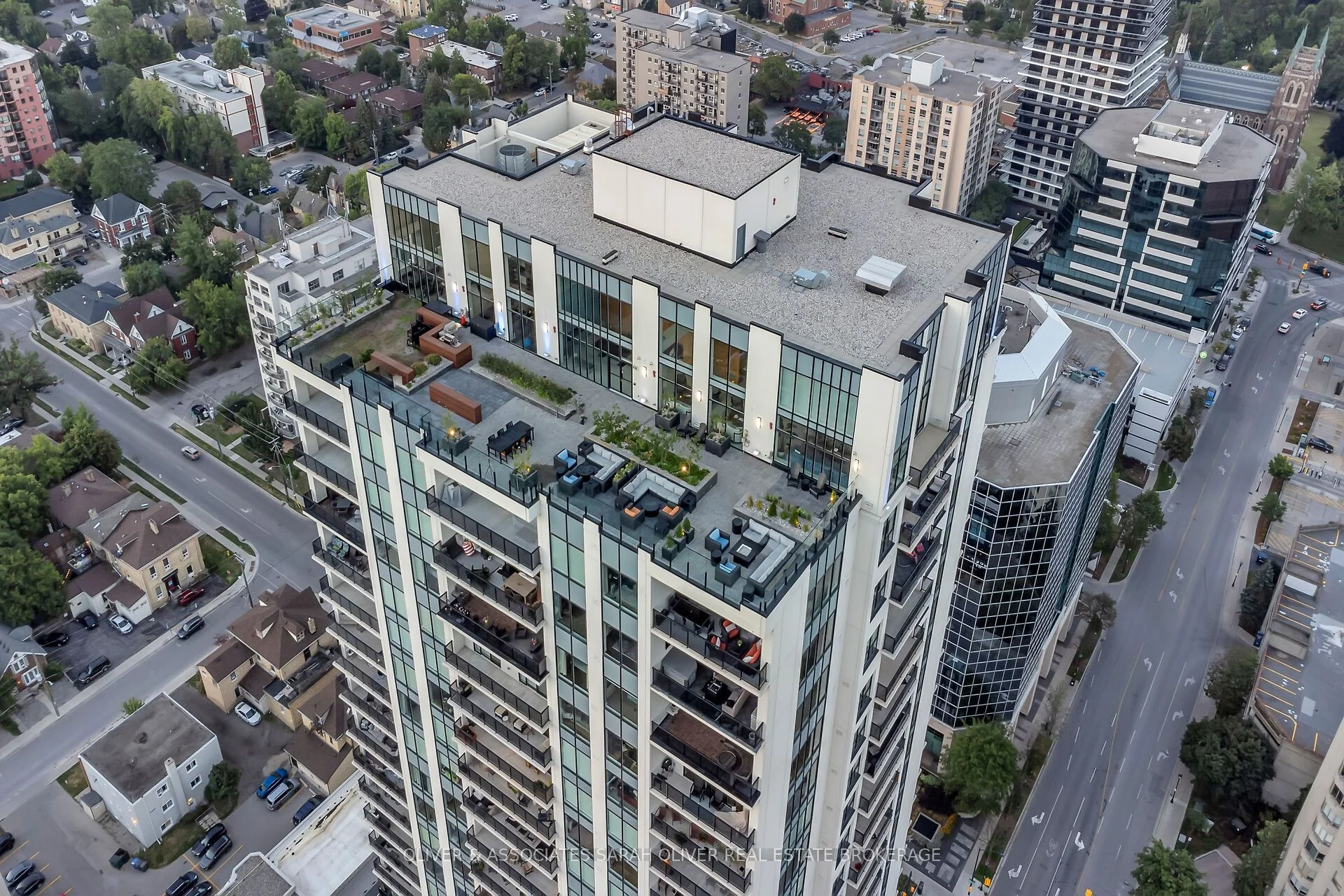 505 TALBOT Street 1908, London East, ON N6A 2S6