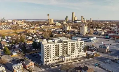 Condo Apartment in Niagara Falls
