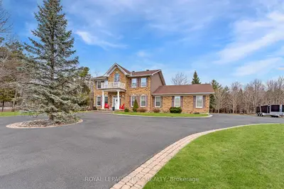 Detached in Greely - Metcalfe - Osgoode - Vernon and Area