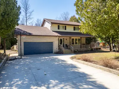 74 Spry Lake Road, South Bruce Peninsula, On N0h 2t0