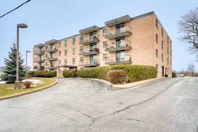 Condo Apartment in Carleton Place