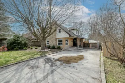 Detached in London South