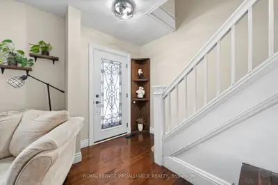 94 Chatham Street, Belleville, On K8n 3s7