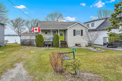 Detached in Haldimand