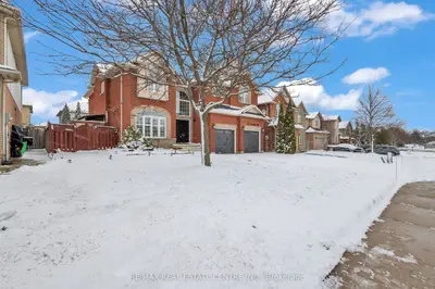 Detached in Hamilton