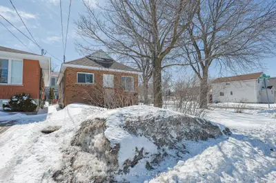 Detached in Greater Sudbury