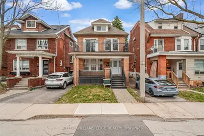 Triplex in Hamilton