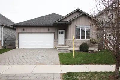 35 Willis Avenue, Strathroy-caradoc, On N7g 0b7