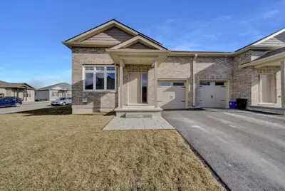 82 Markland Avenue, Prince Edward County, On K0k 2j0