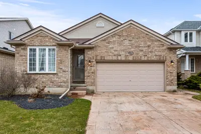 1136 South Wenige Drive, London North, On N5x 4g5