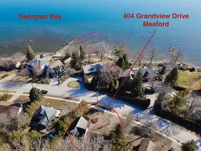 Detached in Meaford