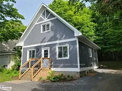 187 Main Street W, Huntsville, On P1h 1x9