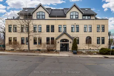 Condo Apartment in Dows Lake - Civic Hospital and Area