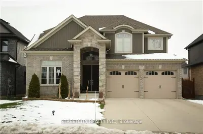 2008 Ballymote Avenue, London North, On N5x 0j6