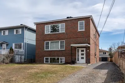 Triplex in Westboro - Hampton Park