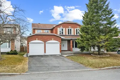 Detached in Orleans - Cumberland and Area
