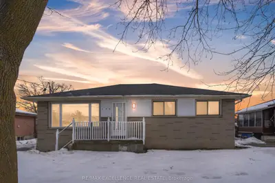 198 Clarke Road, London East, On N5w 5e4