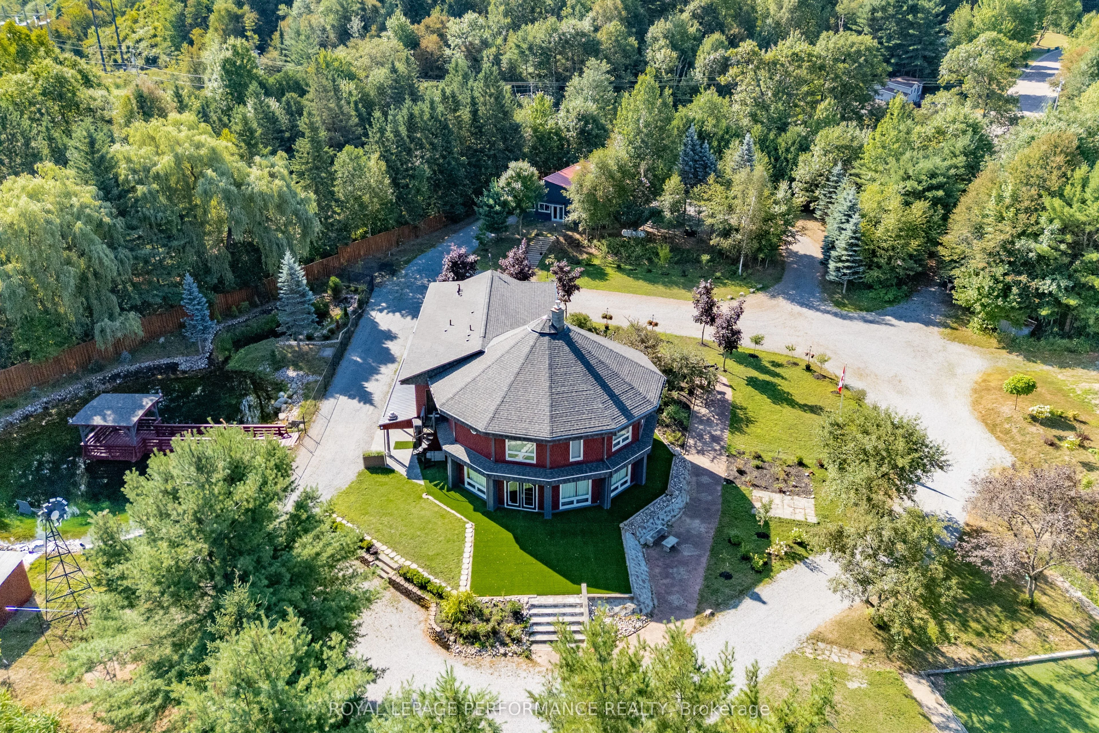 1371 Victoria Street, Petawawa, On K8h 2e9