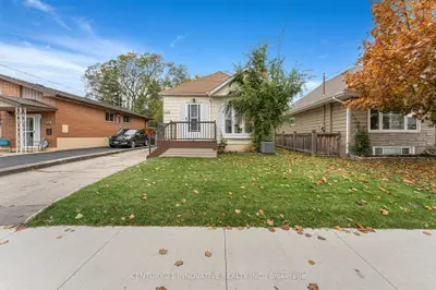 Detached in Hamilton