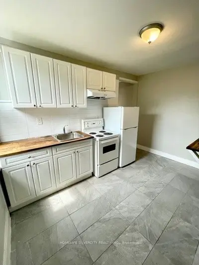 Detached in Hamilton