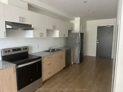181 Elmira Road 114b, Guelph, On N1k 0e4
