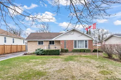 268 Broadway Street, Kincardine, On N2z 2x9