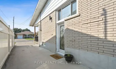Detached in Hamilton