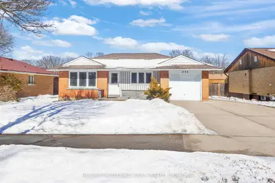 Detached in Waterloo
