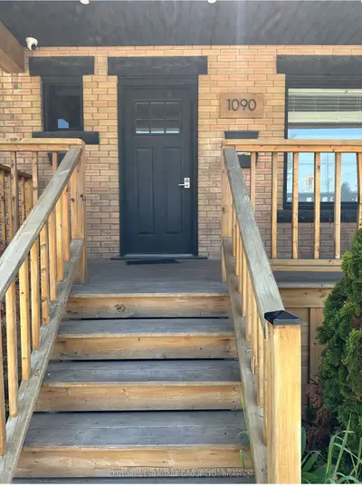 Triplex in Hamilton