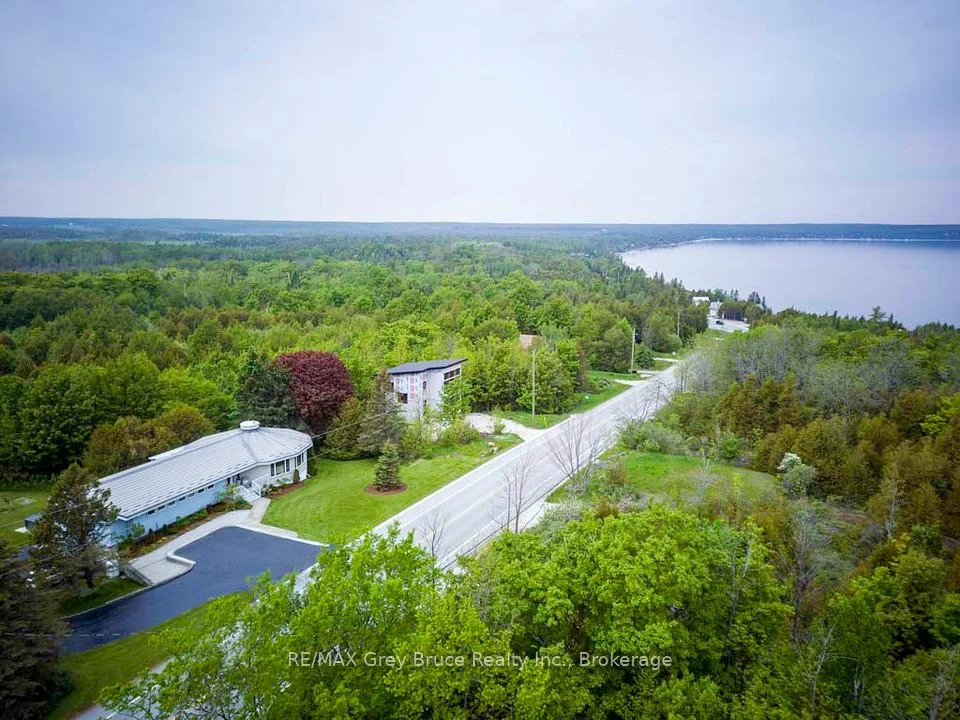 15 Isthmus bay Road, Northern Bruce Peninsula, ON N0H 1W0