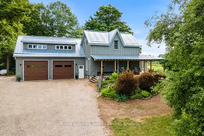 Detached in Chatsworth