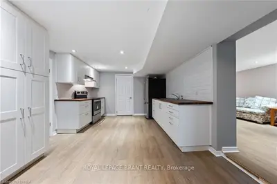 34 Byrne Street, Brantford, On N3r 2p6